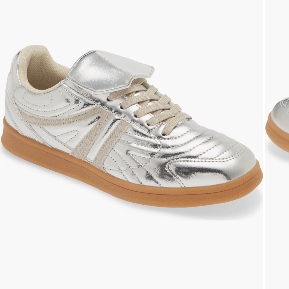 Steve Madden Low Rise Madrid Sneaker (Silver)